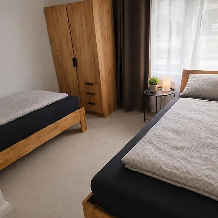 Apartment Unterkuenfte - - Hamburg - Aurora Hamburg *